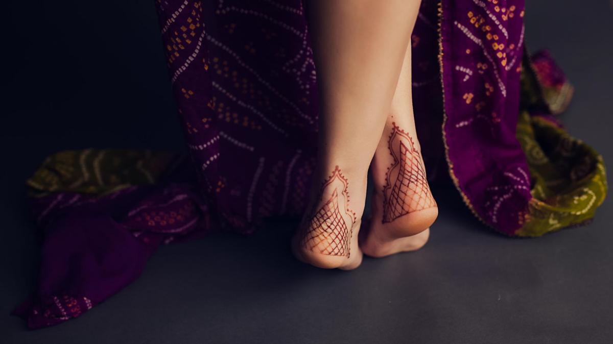 Boudoir Feet Henna