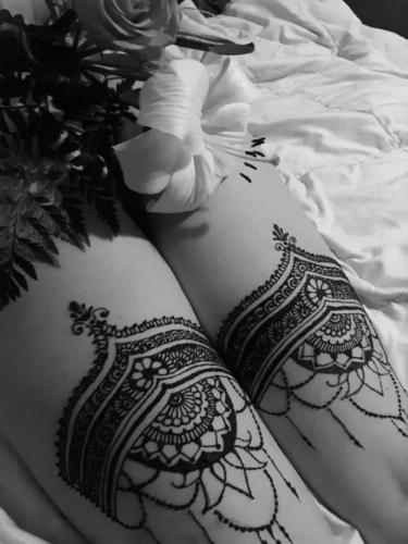Black & White Henna Stocking Close Up